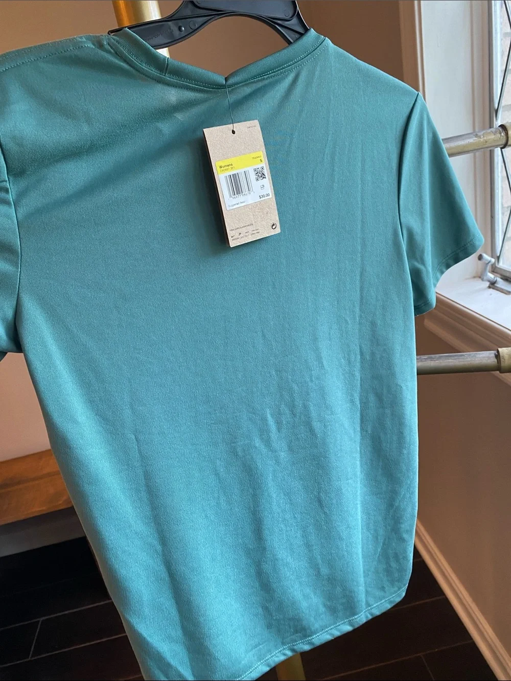 Nike Dri-Fit women's size small shirt new with tax